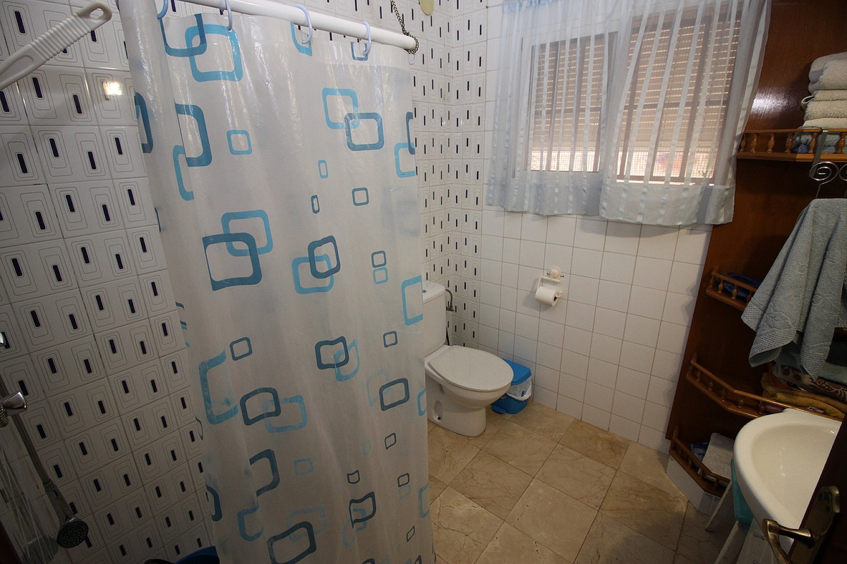 Se vende Adosada de 4 dormitorios en Costa Blanca, Alicante, España