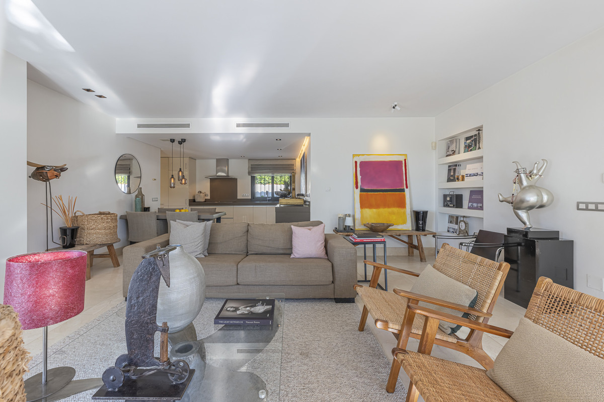 3 Bed Townhouse for sale in Marbesa Costa Del Sol, Málaga, Spain