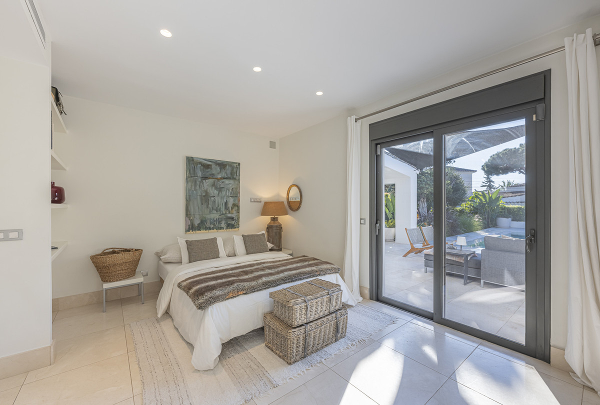 3 Bed Townhouse for sale in Marbesa Costa Del Sol, Málaga, Spain
