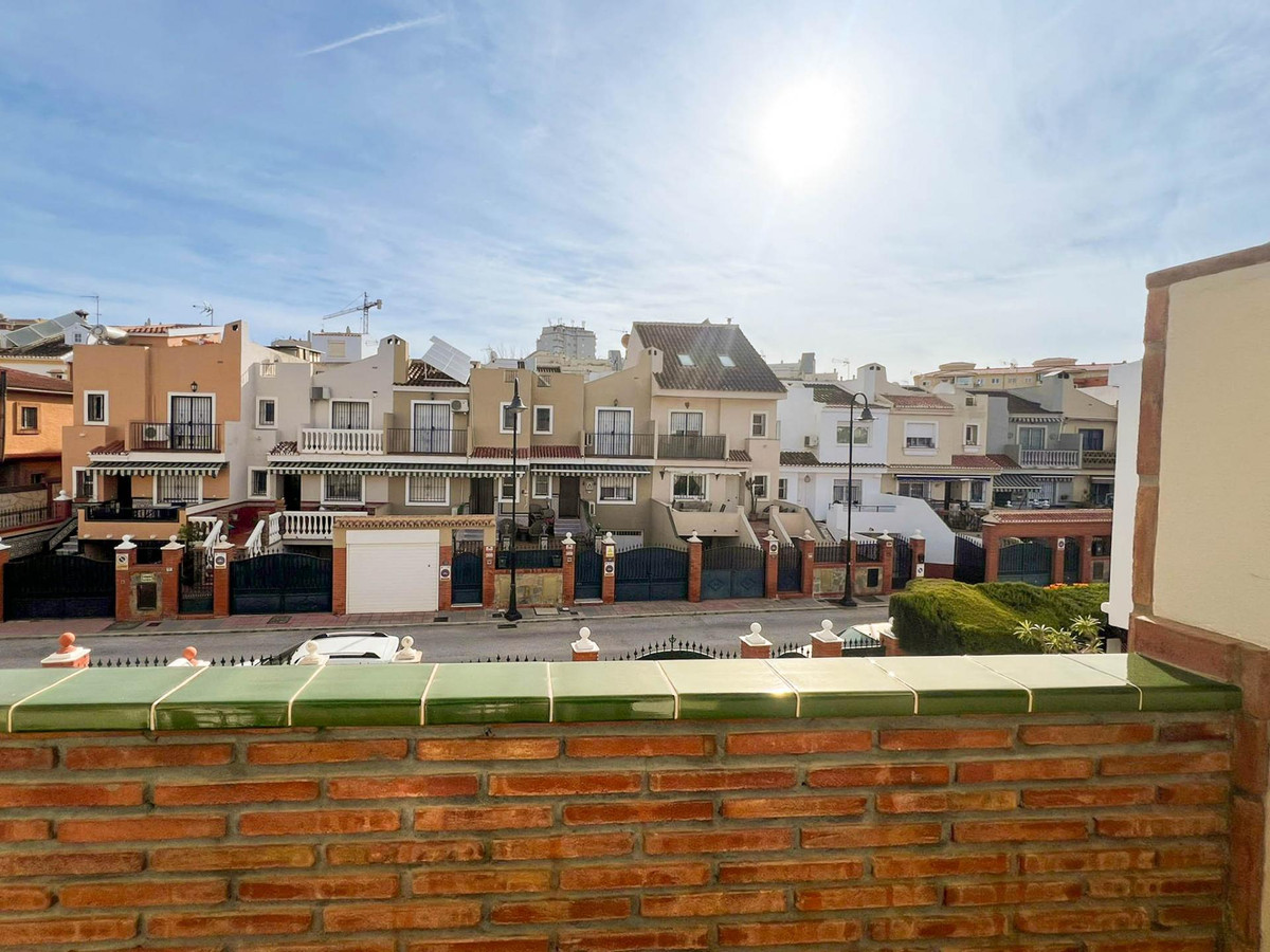 Se vende Villa - Chalet de 3 dormitorios en Costa Del Sol, Málaga, España