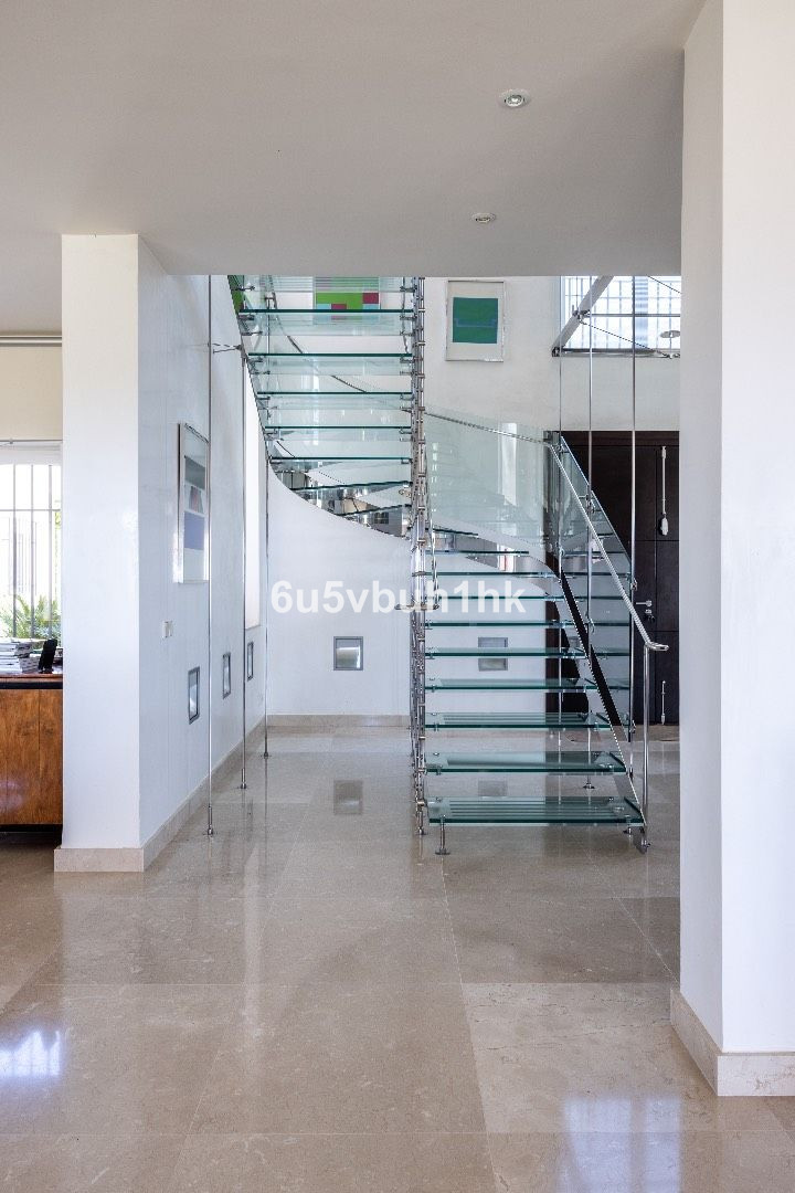 5 Bed Townhouse for sale in Antequera Costa Del Sol, Málaga, Spain