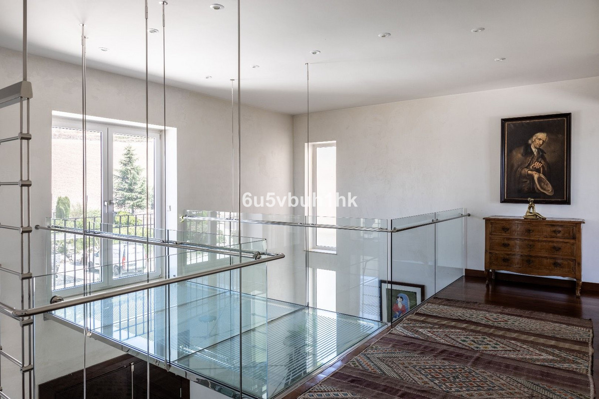5 Bed Townhouse for sale in Antequera Costa Del Sol, Málaga, Spain
