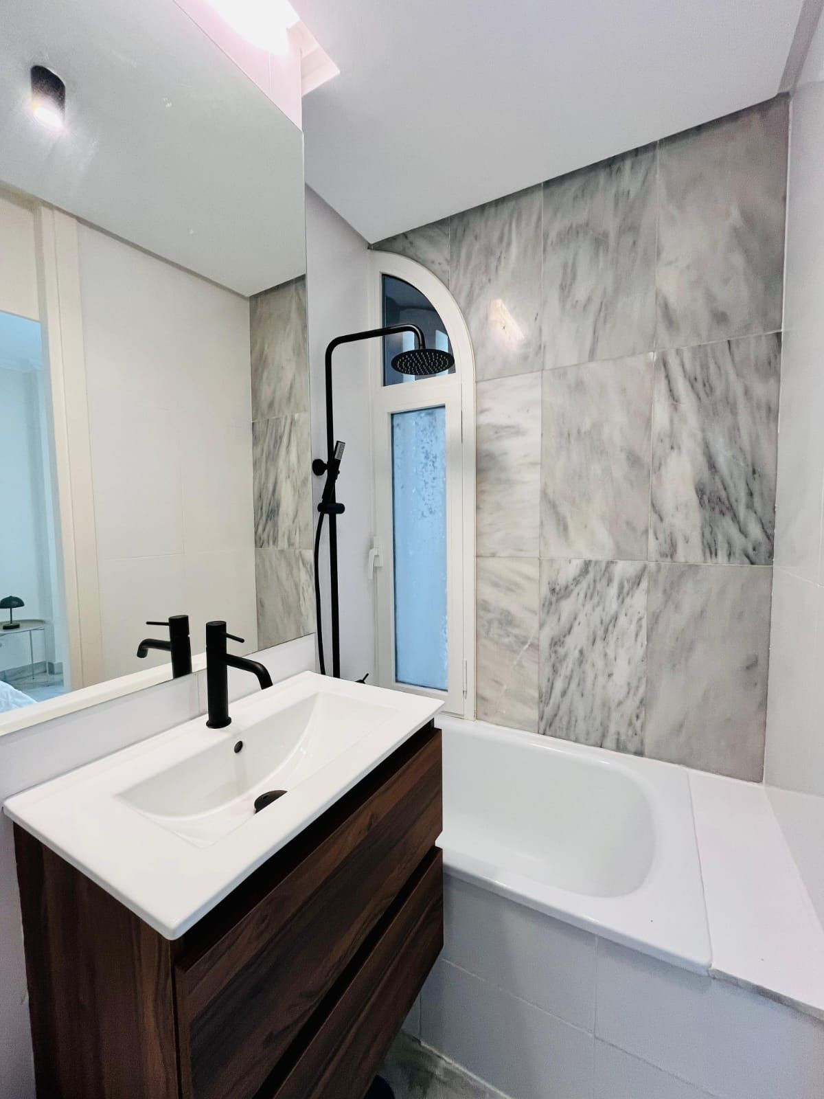 2 Bed Apartment for sale in Marbella Costa Del Sol, Málaga, Spain