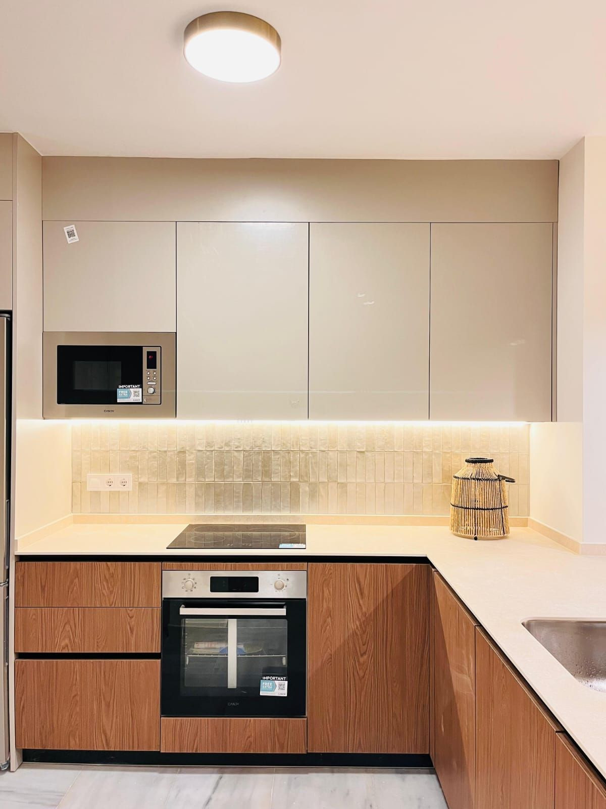 2 Bed Apartment for sale in Marbella Costa Del Sol, Málaga, Spain
