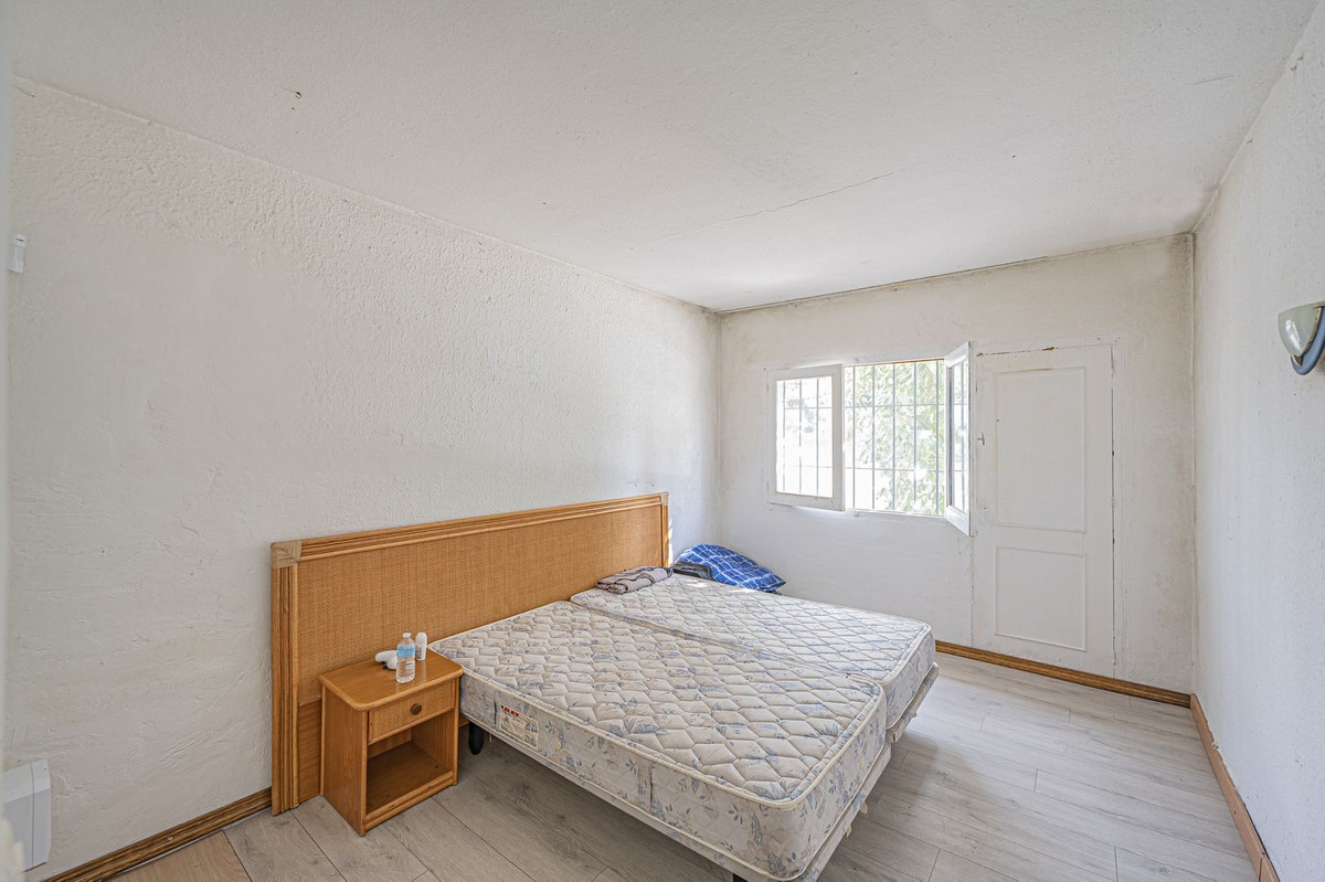 Plots for sale in Costalita Costa Del Sol, Málaga, Spain