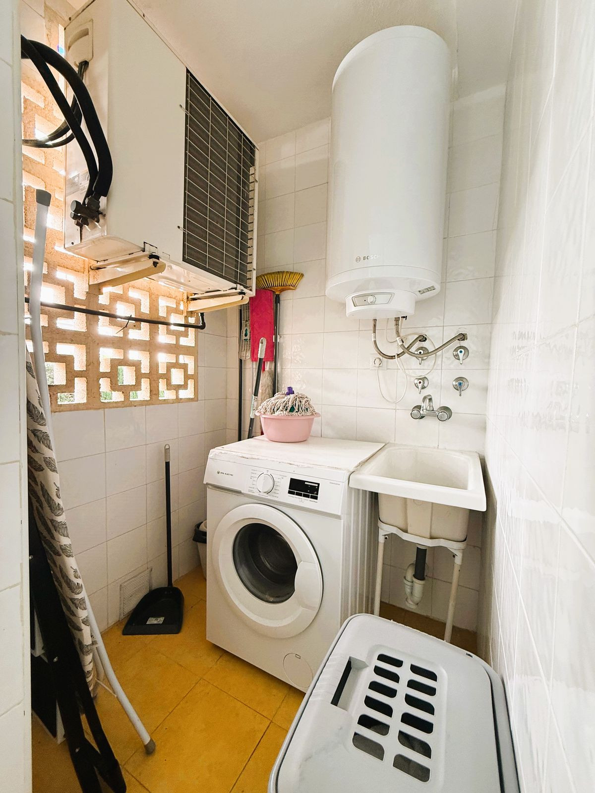 Se vende Apartamento Planta Media de 2 dormitorios en Costa Del Sol, Málaga, España