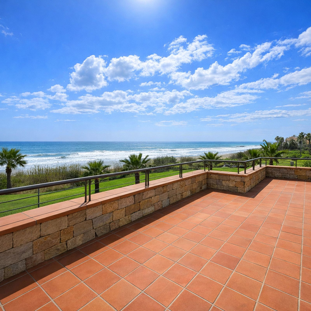 Se vende Apartamento Planta Baja de 2 dormitorios en Costa Del Sol, Málaga, España