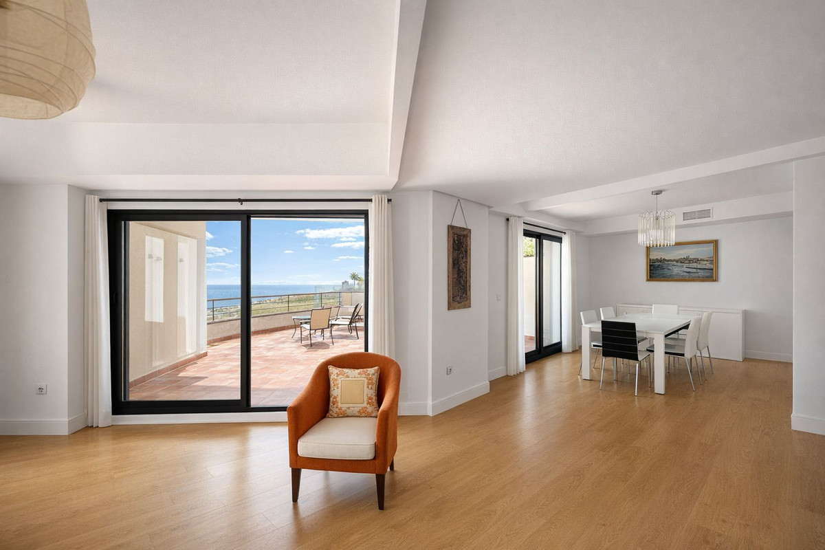 Se vende Apartamento Planta Baja de 2 dormitorios en Costa Del Sol, Málaga, España