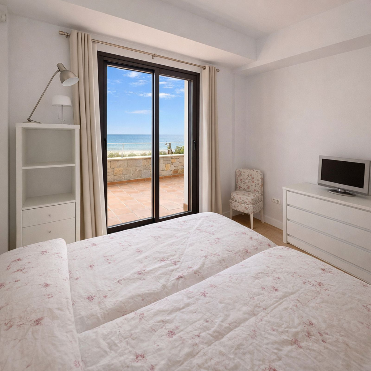Se vende Apartamento Planta Baja de 2 dormitorios en Costa Del Sol, Málaga, España