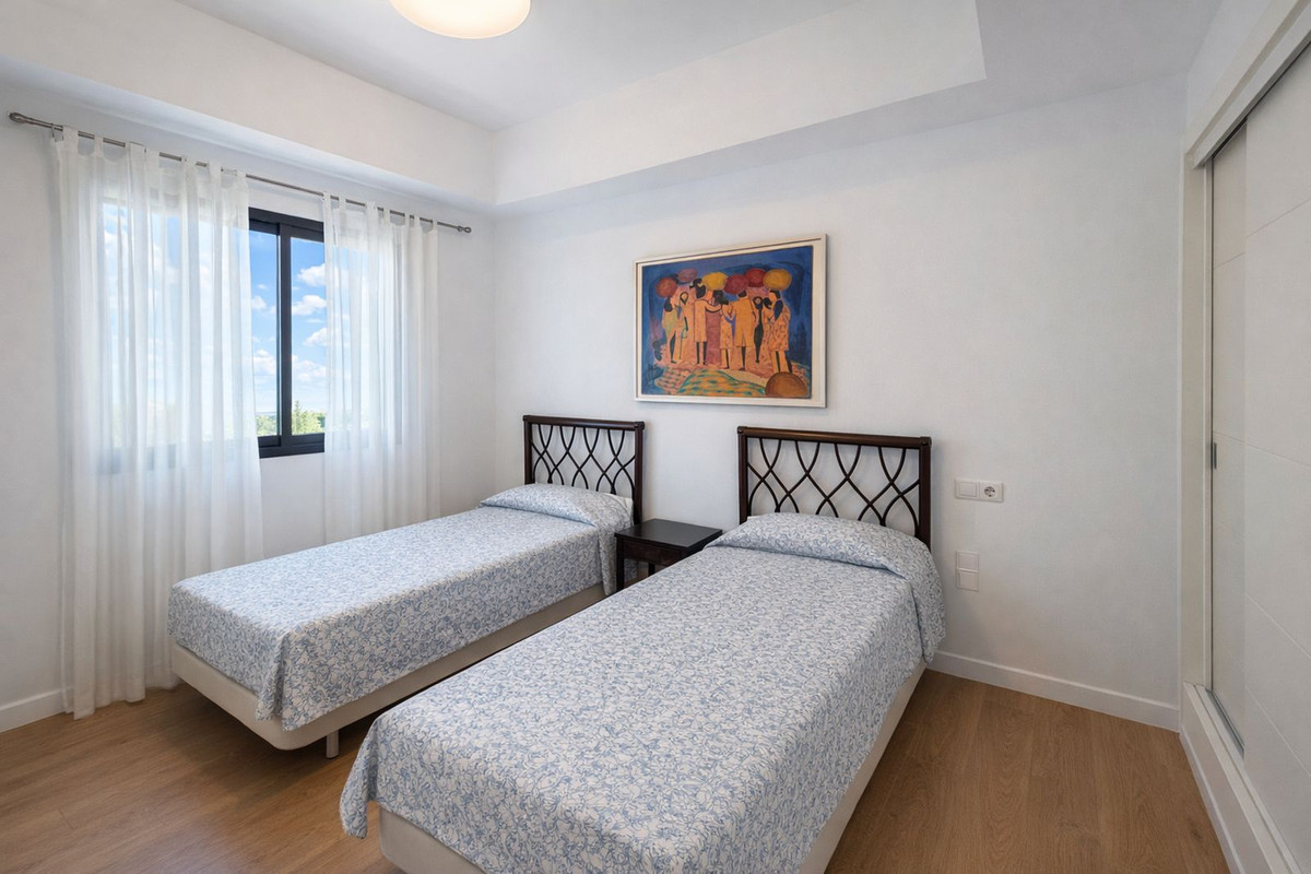 Se vende Apartamento Planta Baja de 2 dormitorios en Costa Del Sol, Málaga, España