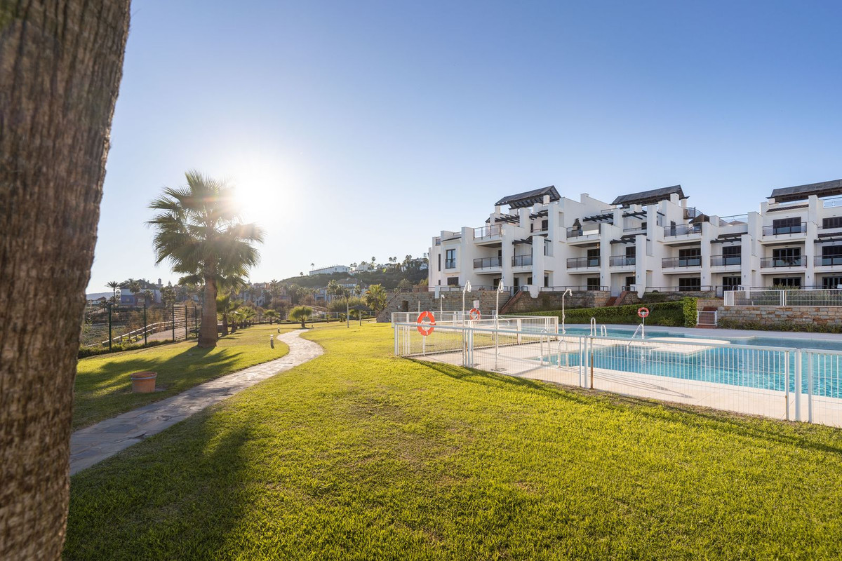 Se vende Apartamento Planta Baja de 2 dormitorios en Costa Del Sol, Málaga, España