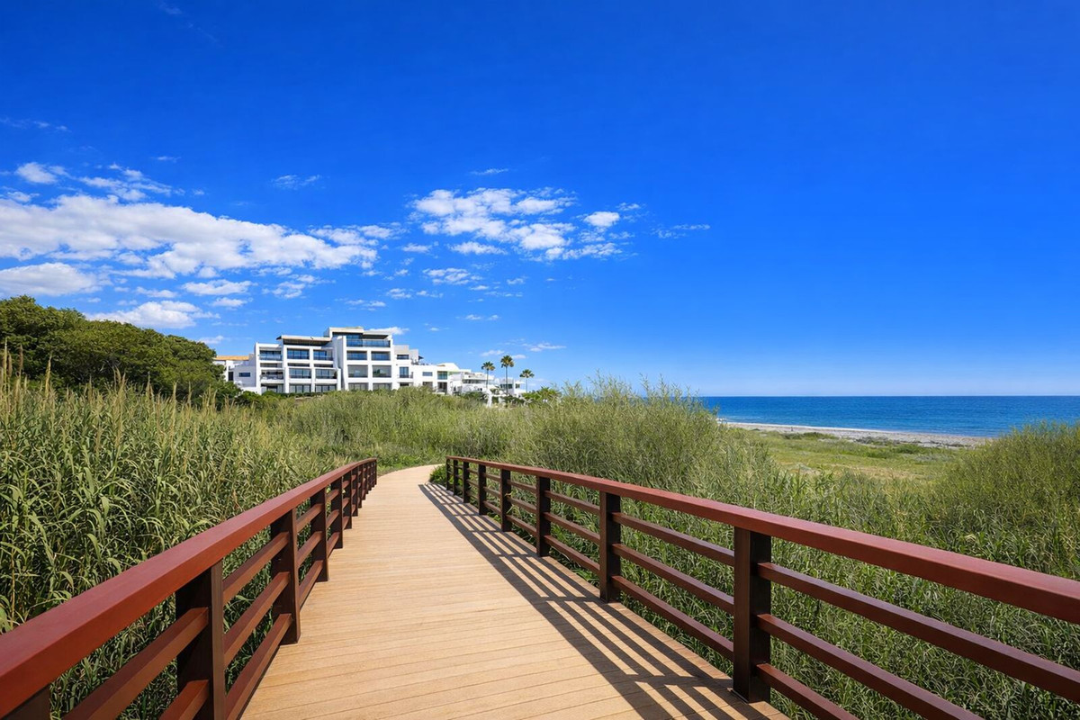 Se vende Apartamento Planta Baja de 2 dormitorios en Costa Del Sol, Málaga, España