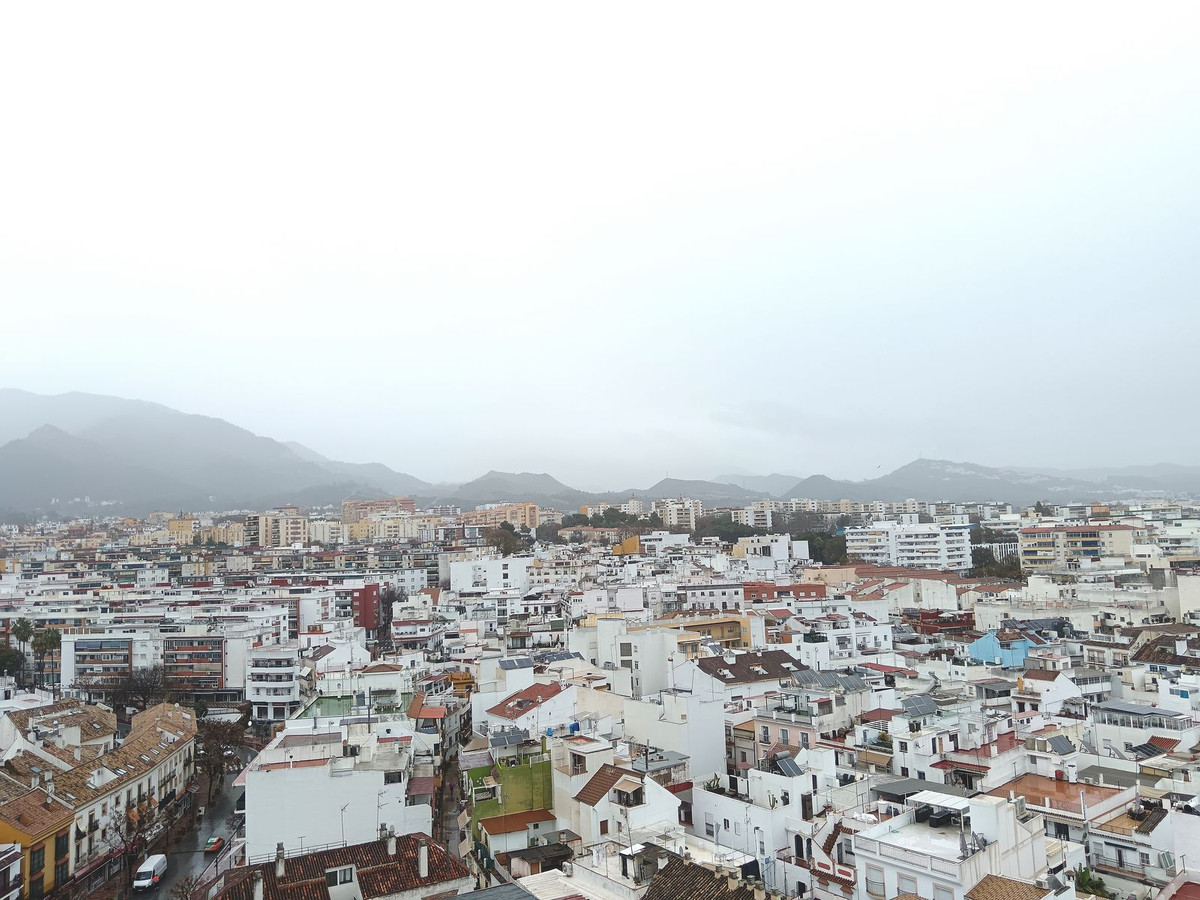3 Bed Apartment for sale in Marbella Costa Del Sol, Málaga, Spain