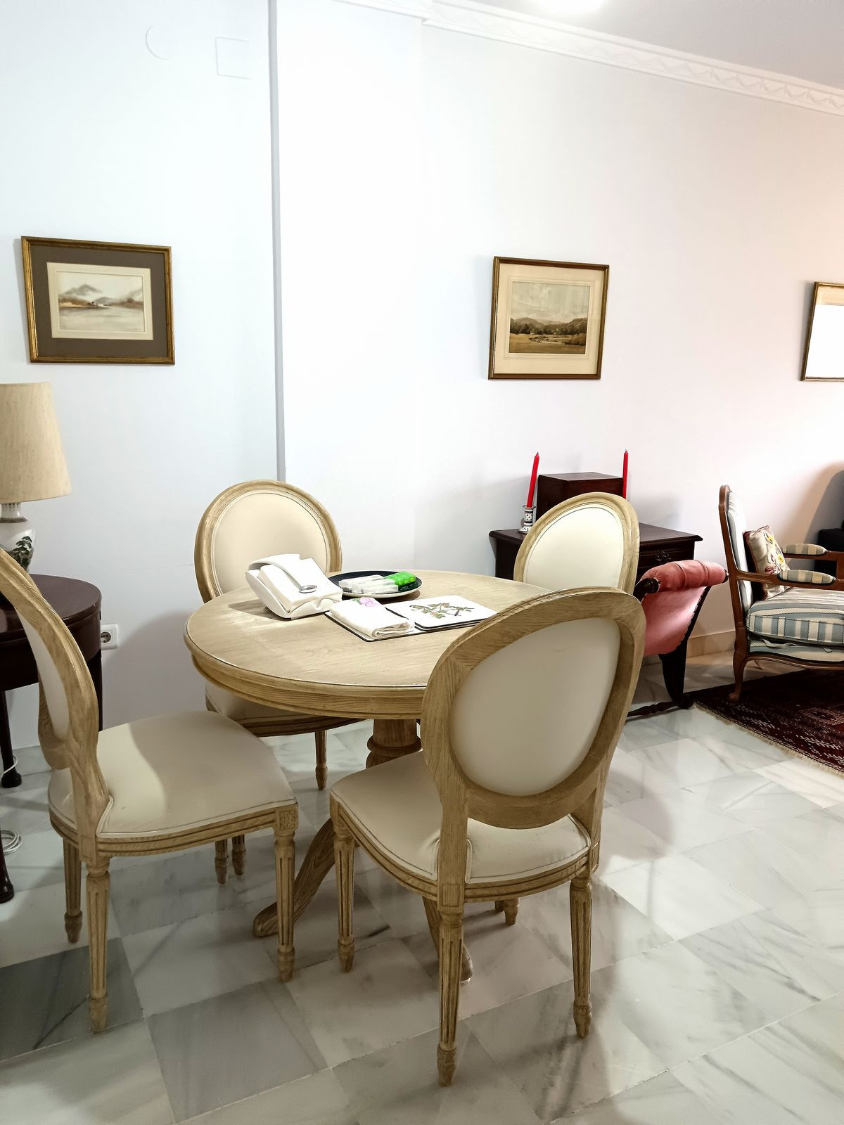 3 Bed Apartment for sale in Marbella Costa Del Sol, Málaga, Spain