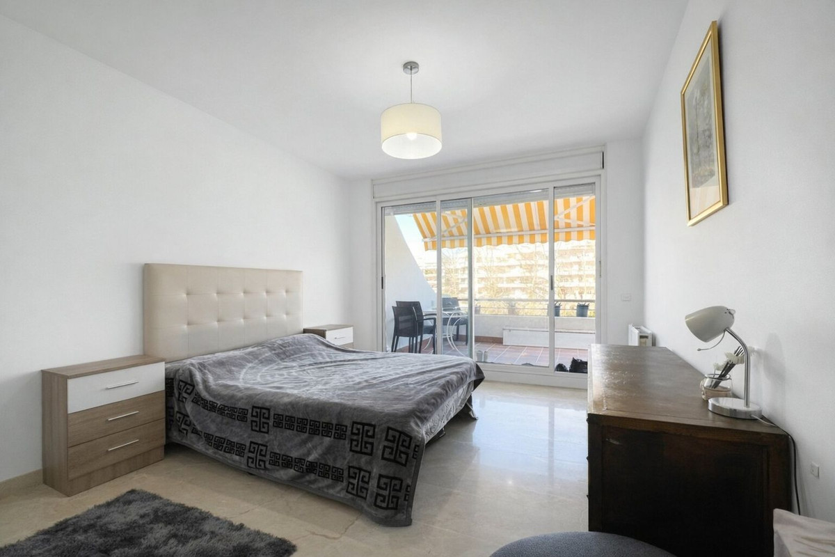 2 Bed Apartment for sale in Guadalmina Alta Costa Del Sol, Málaga, Spain