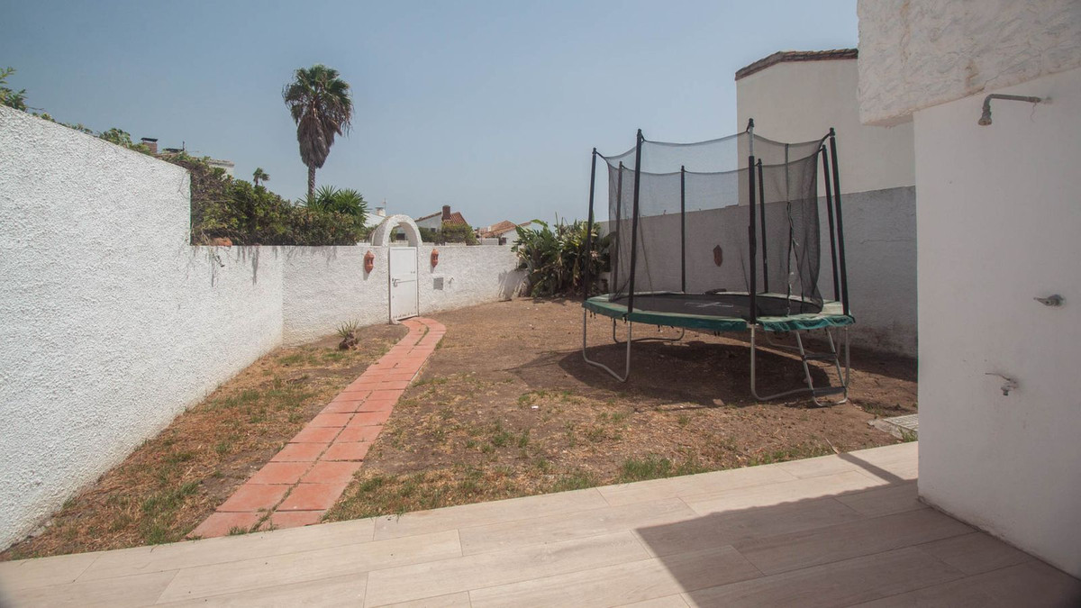 Se vende Adosada de 3 dormitorios en Costa Del Sol, Málaga, España