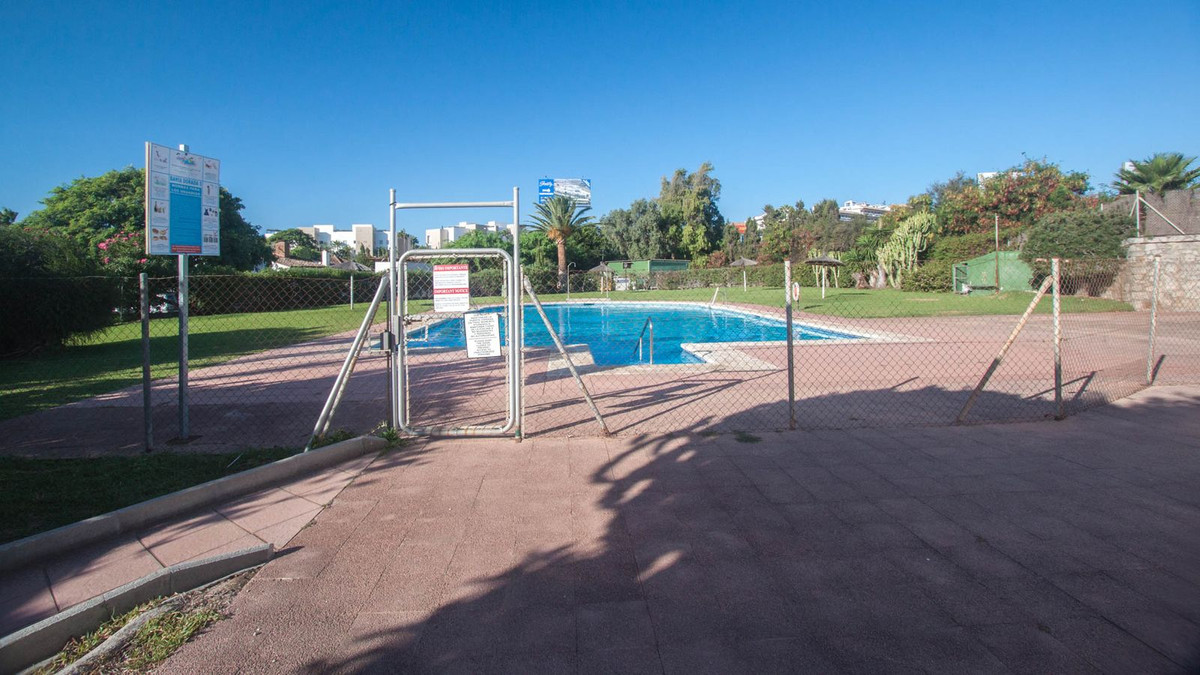 Se vende Adosada de 3 dormitorios en Costa Del Sol, Málaga, España
