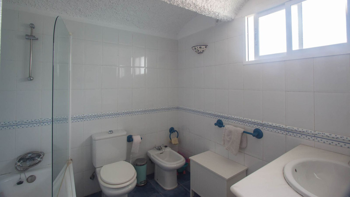 Se vende Adosada de 3 dormitorios en Costa Del Sol, Málaga, España