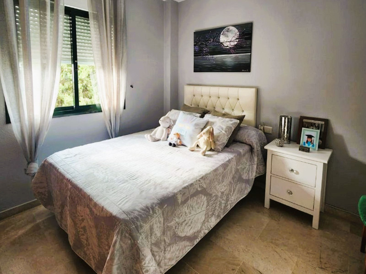 2 Bed Apartment for sale in Marbella Costa Del Sol, Málaga, Spain