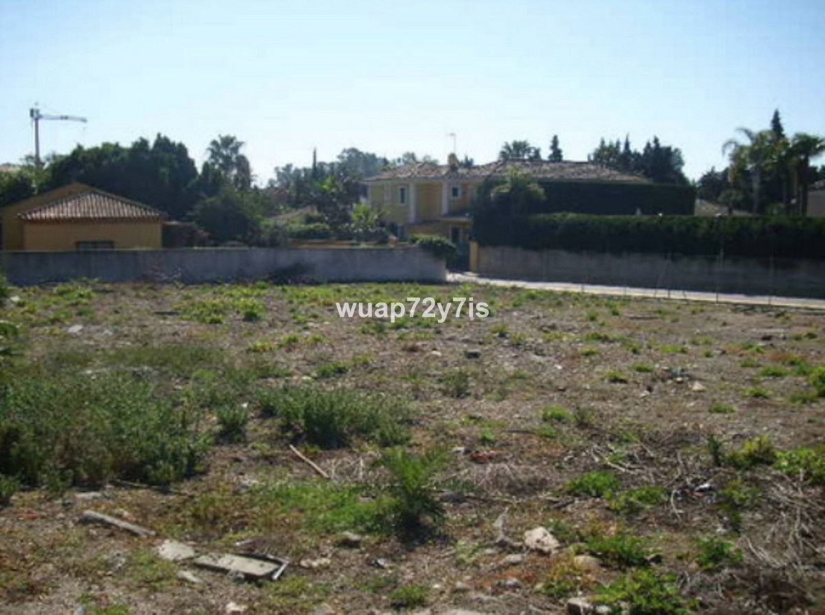 Se vende Terreno Rustico  en Costa Del Sol, Málaga, España