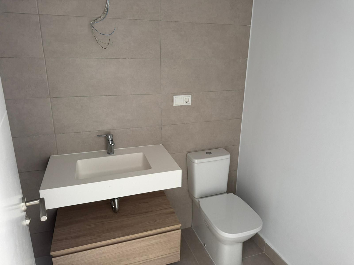 Se vende Ático de 2 dormitorios en Costa Del Sol, Málaga, España