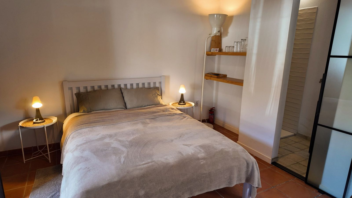 6 Bed Townhouse for sale in Alora Costa Del Sol, Málaga, Spain