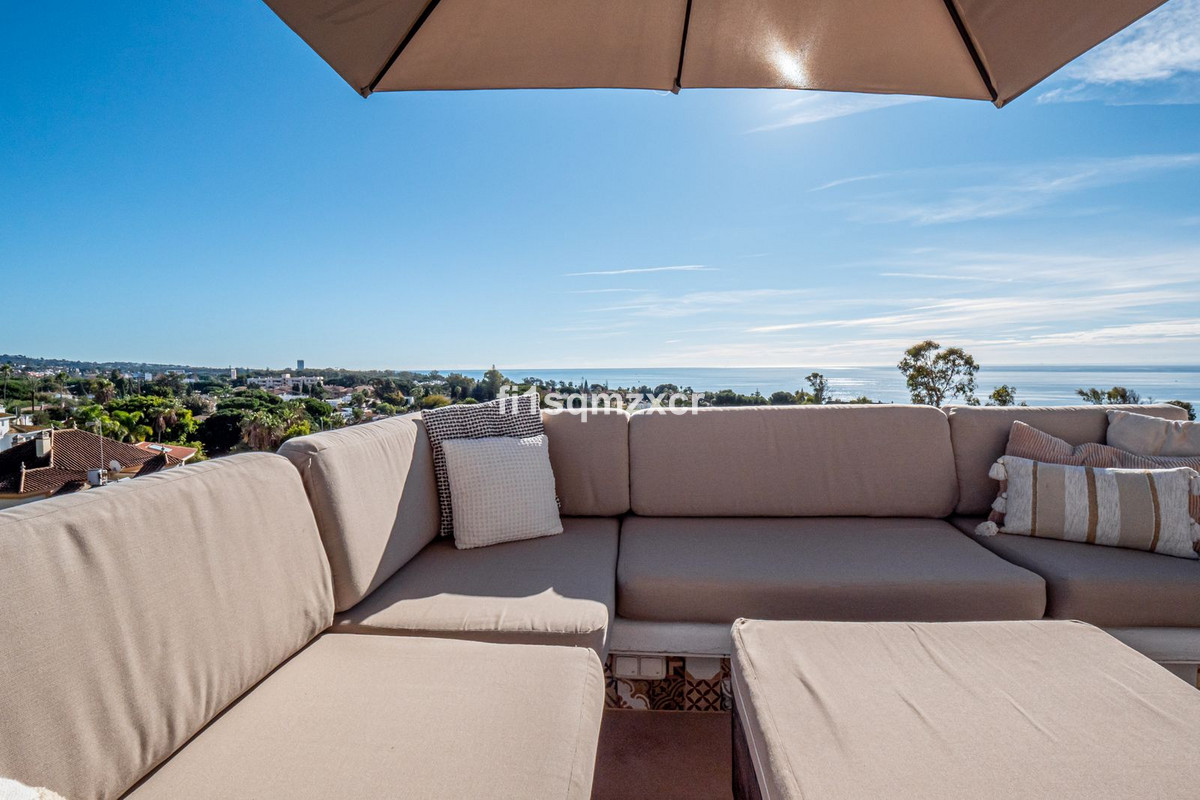 2 Bed Apartment for sale in Costabella Costa Del Sol, Málaga, Spain