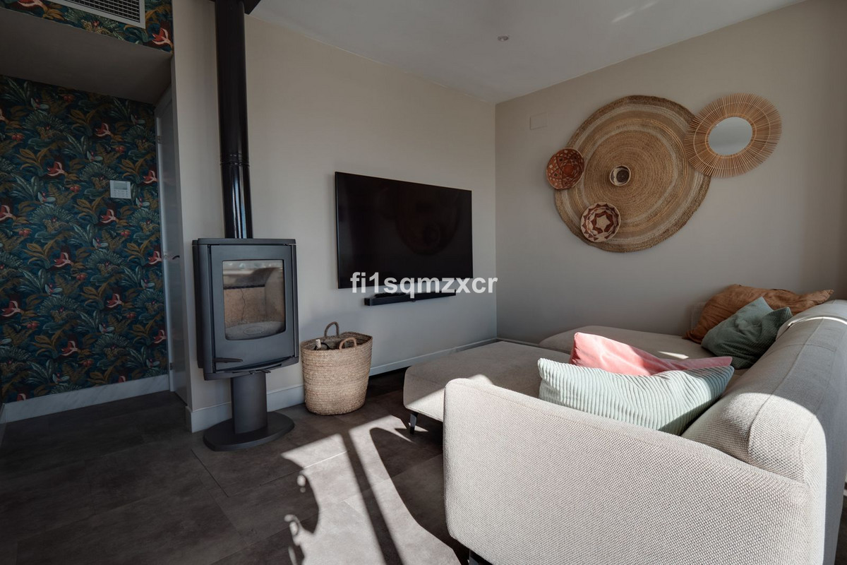 2 Bed Apartment for sale in Costabella Costa Del Sol, Málaga, Spain