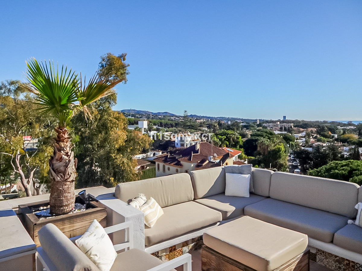 2 Bed Apartment for sale in Costabella Costa Del Sol, Málaga, Spain