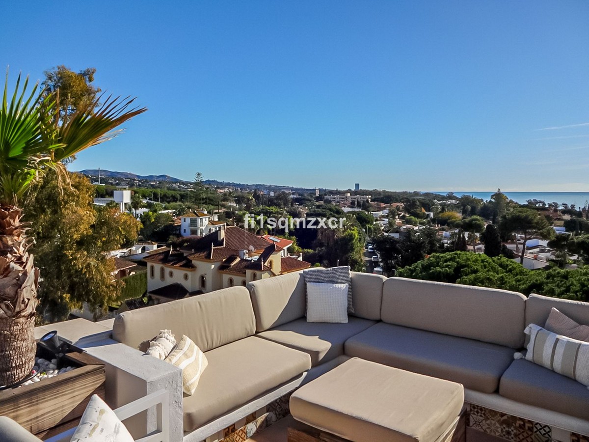 2 Bed Apartment for sale in Costabella Costa Del Sol, Málaga, Spain