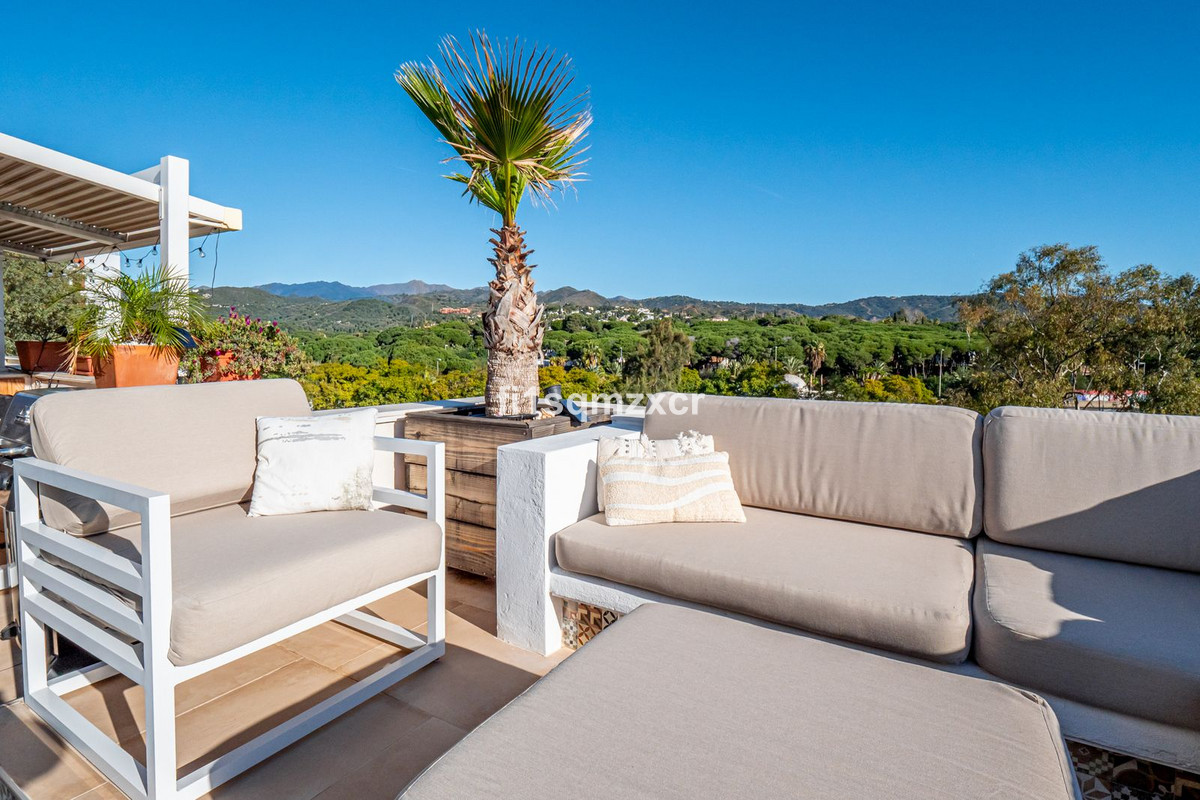 2 Bed Apartment for sale in Costabella Costa Del Sol, Málaga, Spain