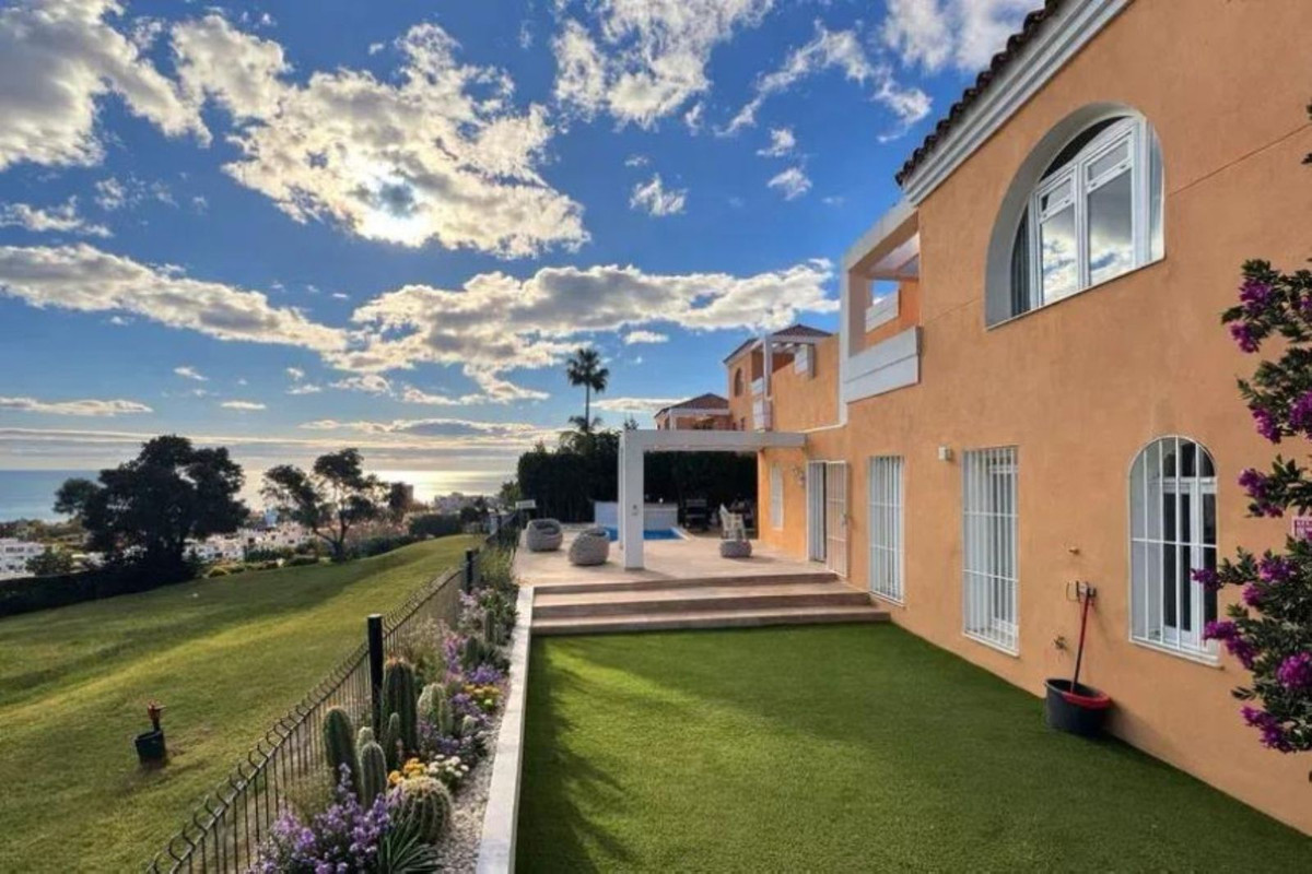 Se vende Apartamento Planta Baja de 4 dormitorios en Costa Del Sol, Málaga, España