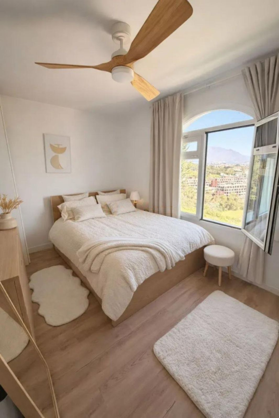 Se vende Apartamento Planta Baja de 4 dormitorios en Costa Del Sol, Málaga, España