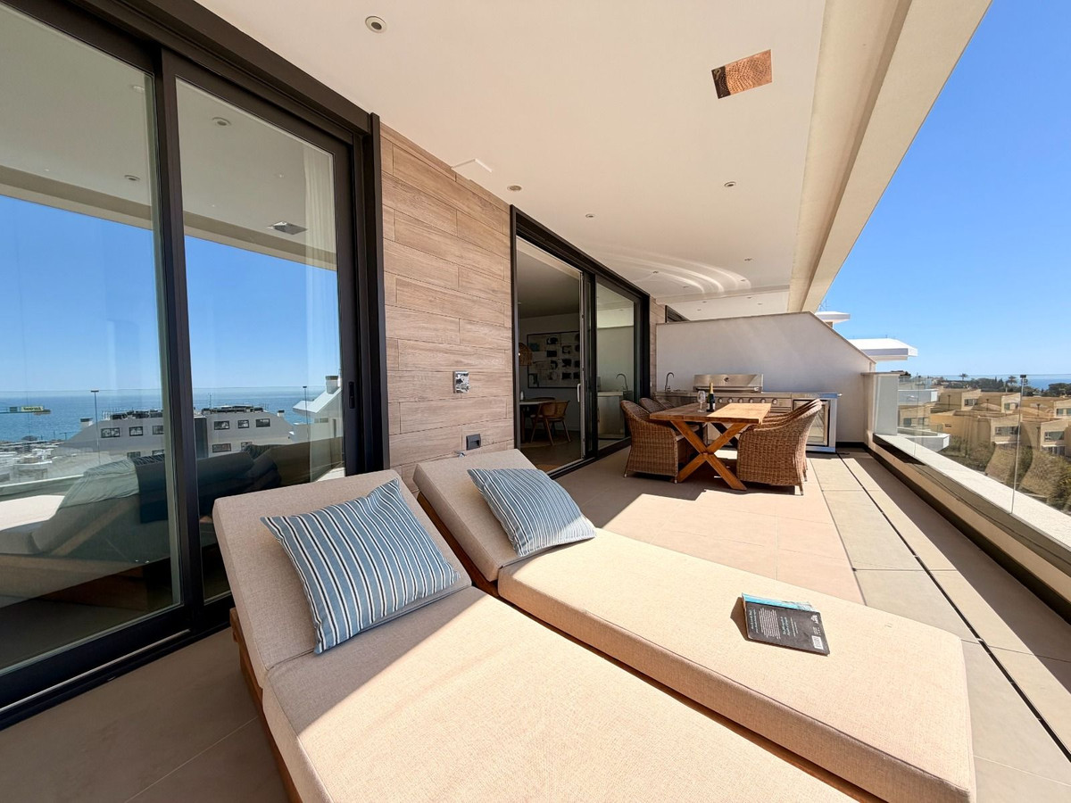 2 Bed Apartment for sale in Higueron Costa Del Sol, Málaga, Spain