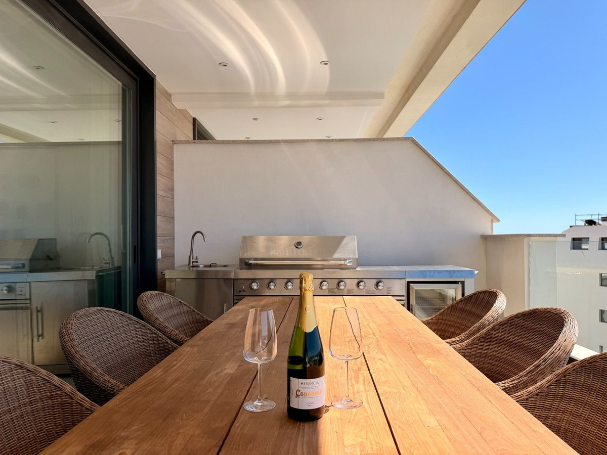 2 Bed Apartment for sale in Higueron Costa Del Sol, Málaga, Spain