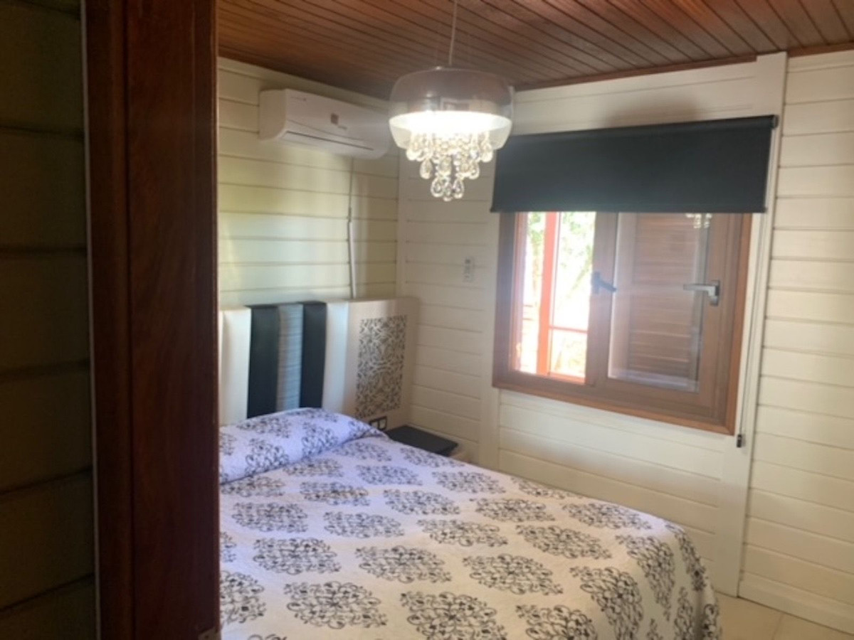 Se vende Villa - Chalet de 4 dormitorios en Costa Del Sol, Cadiz, España