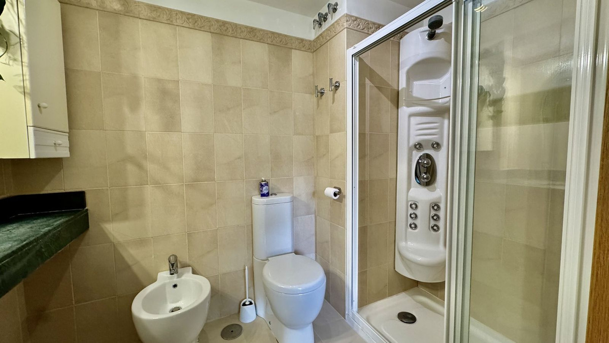 1 Bed Apartment for sale in Benalmadena Costa Del Sol, Málaga, Spain