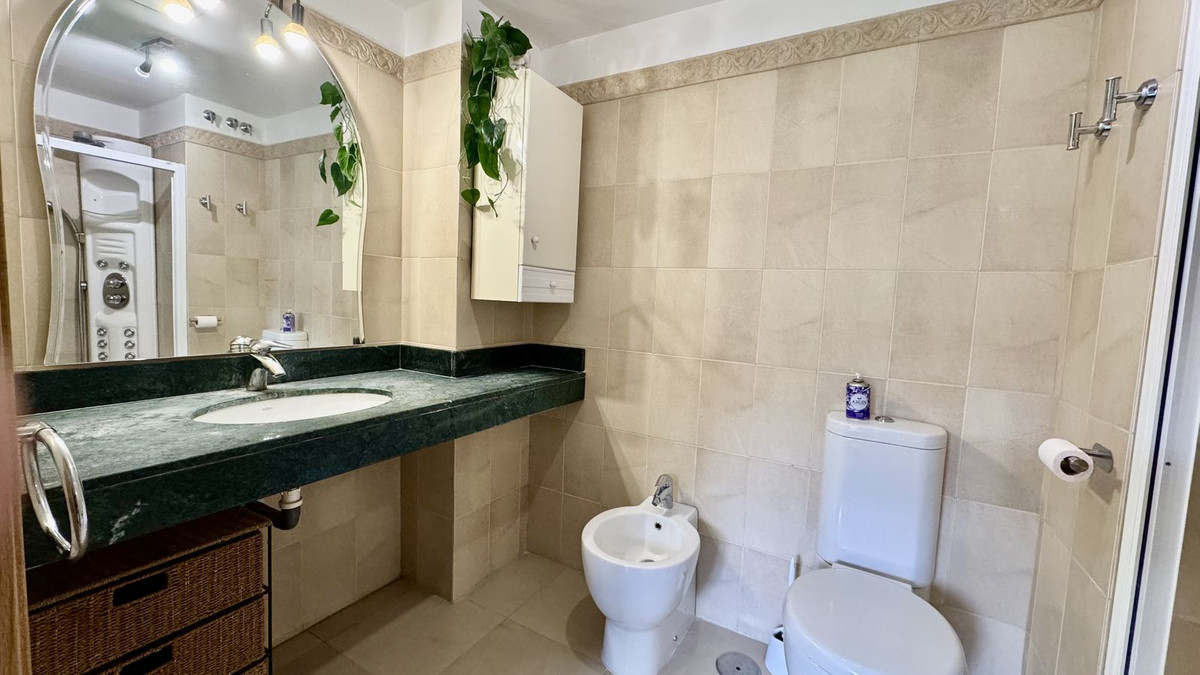 1 Bed Apartment for sale in Benalmadena Costa Del Sol, Málaga, Spain