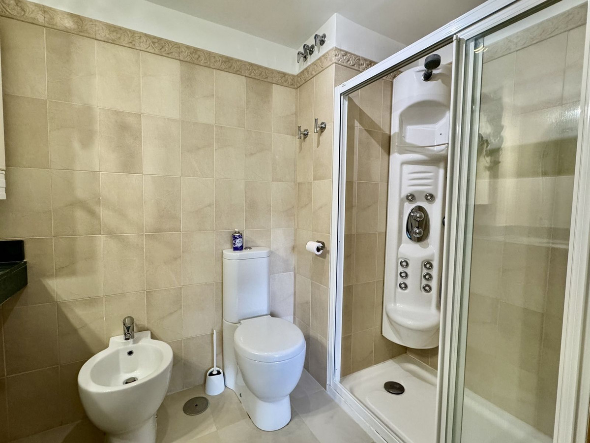 1 Bed Apartment for sale in Benalmadena Costa Del Sol, Málaga, Spain