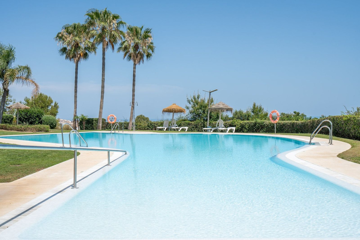 1 Bed Apartment for sale in Benalmadena Costa Del Sol, Málaga, Spain