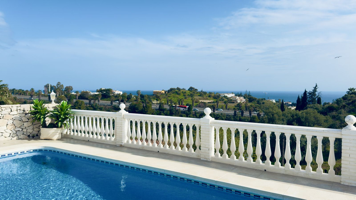 4 Bed Townhouse for sale in Mijas Costa Del Sol, Málaga, Spain