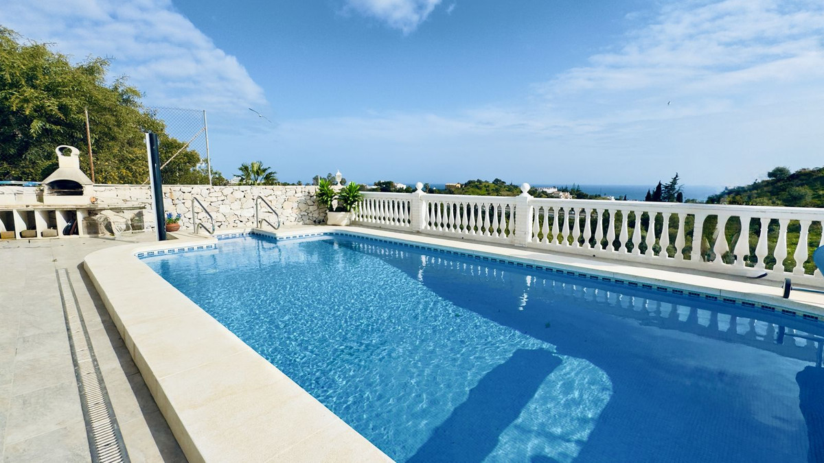 4 Bed Townhouse for sale in Mijas Costa Del Sol, Málaga, Spain
