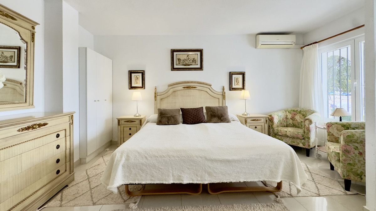 4 Bed Townhouse for sale in Mijas Costa Del Sol, Málaga, Spain