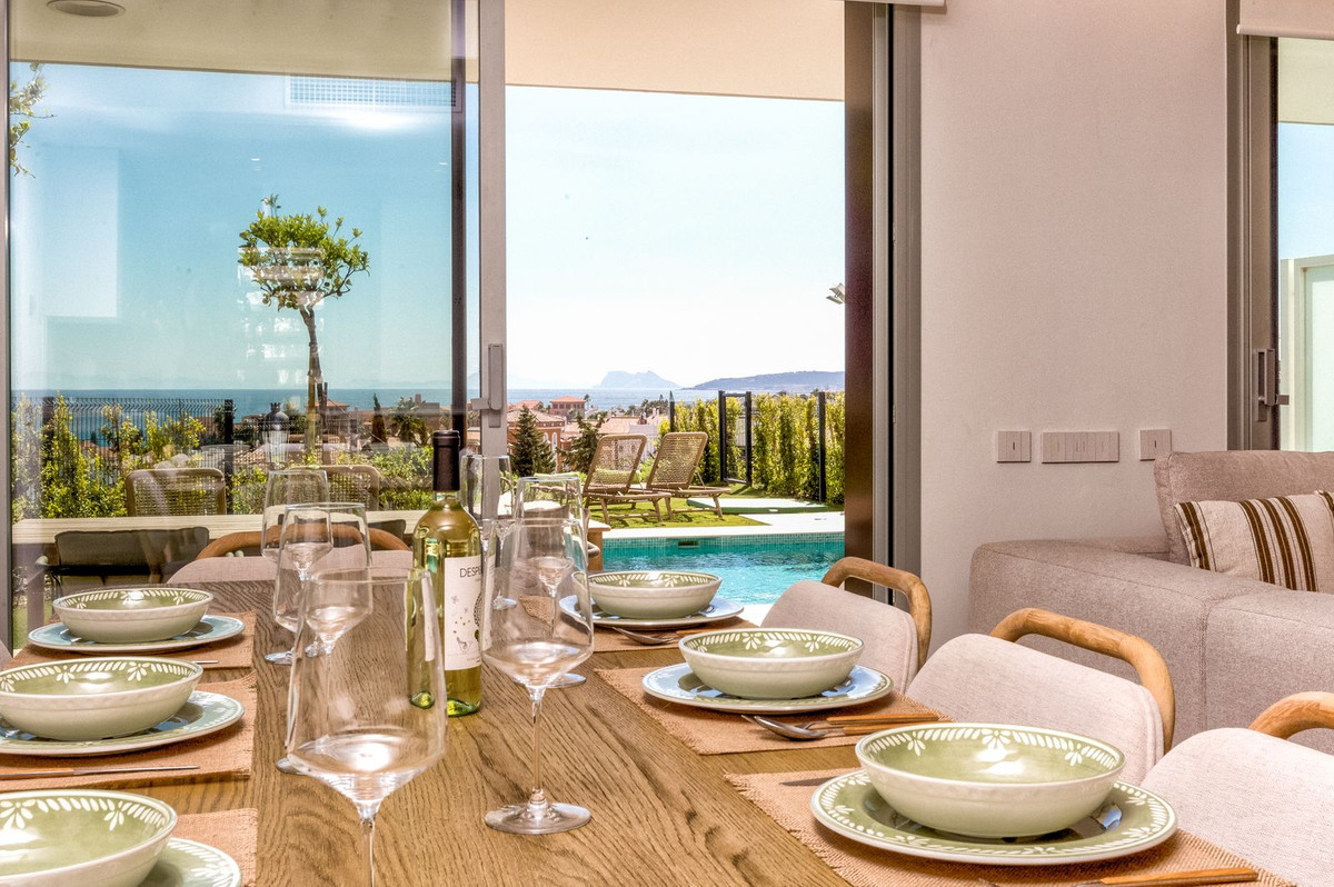 4 Bed Townhouse for sale in Estepona Costa Del Sol, Málaga, Spain