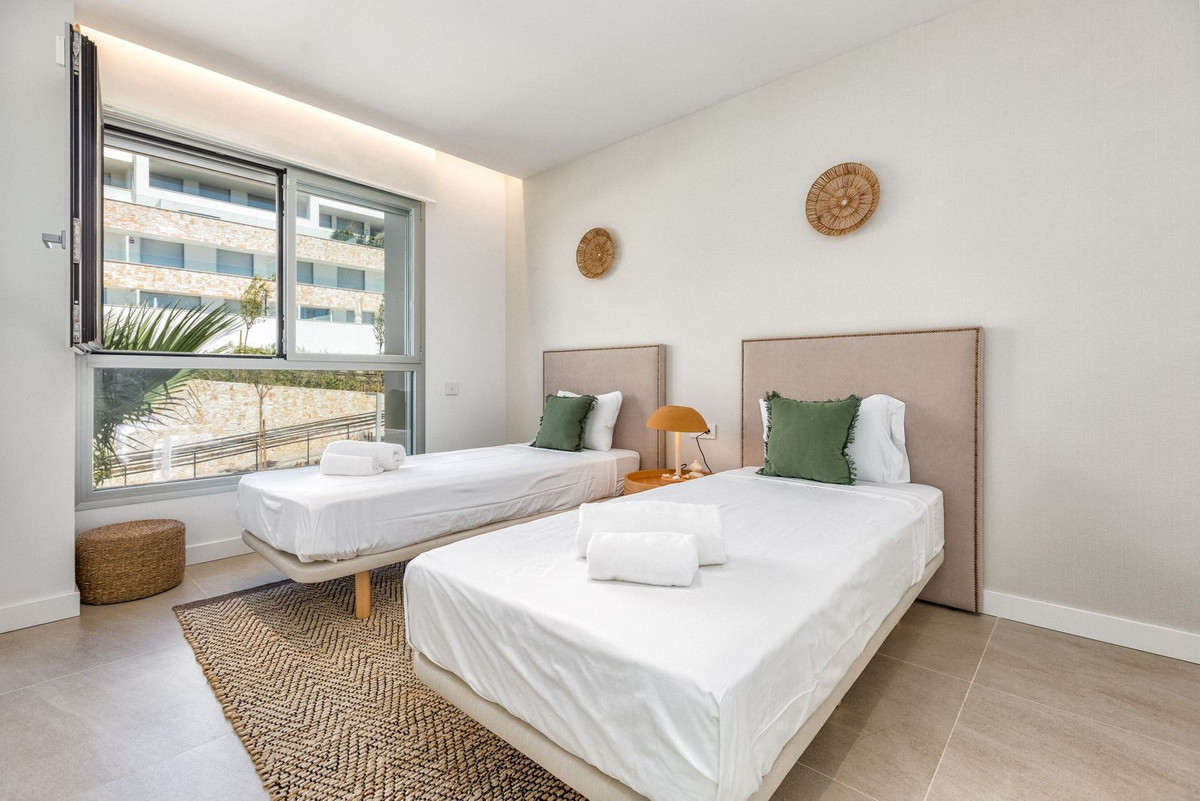 4 Bed Townhouse for sale in Estepona Costa Del Sol, Málaga, Spain