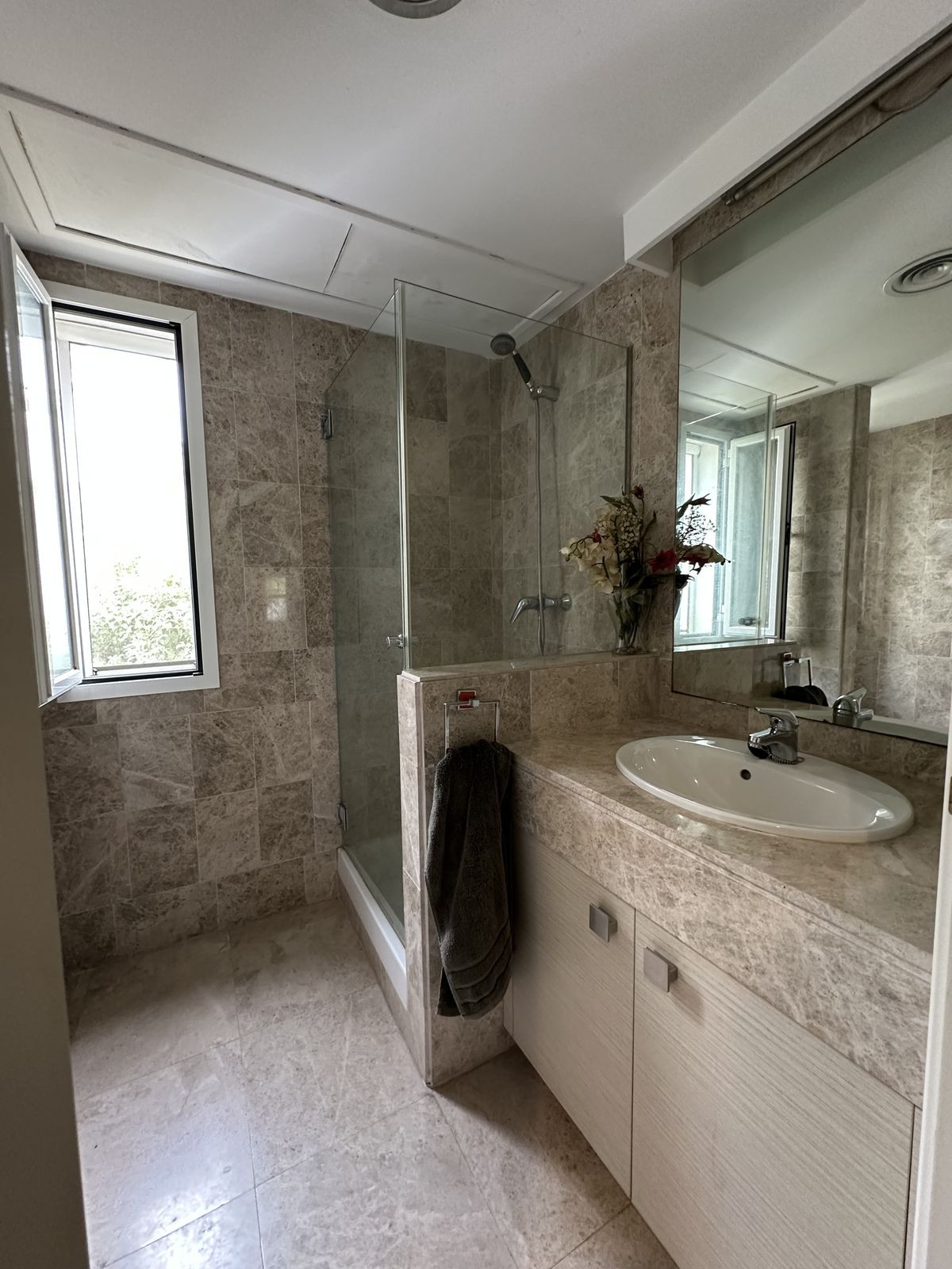 3 Bed Apartment for sale in Puerto Banús Costa Del Sol, Málaga, Spain