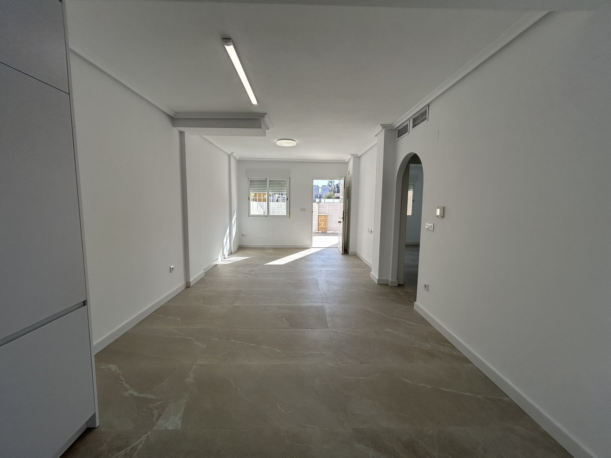 Se vende Apartamento Planta Baja de 2 dormitorios en Costa Blanca, Alicante, España