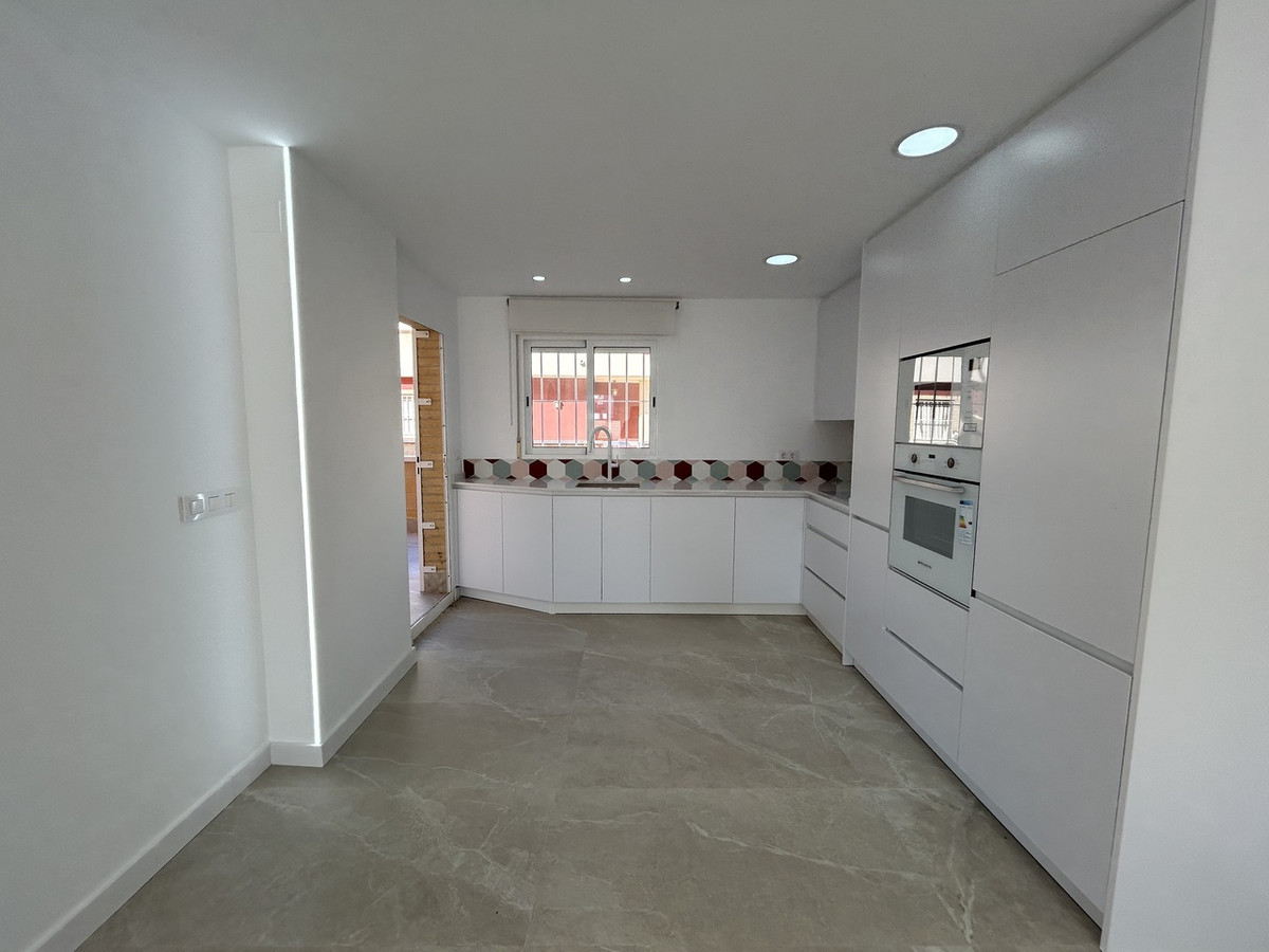 Se vende Apartamento Planta Baja de 2 dormitorios en Costa Blanca, Alicante, España