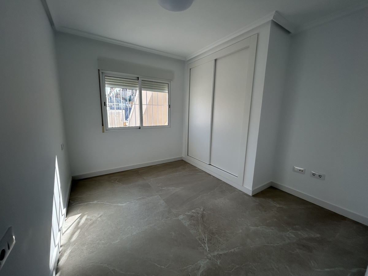 Se vende Apartamento Planta Baja de 2 dormitorios en Costa Blanca, Alicante, España
