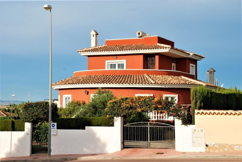 5 Bed Townhouse for sale in Rojales Costa Blanca, Alicante, Spain